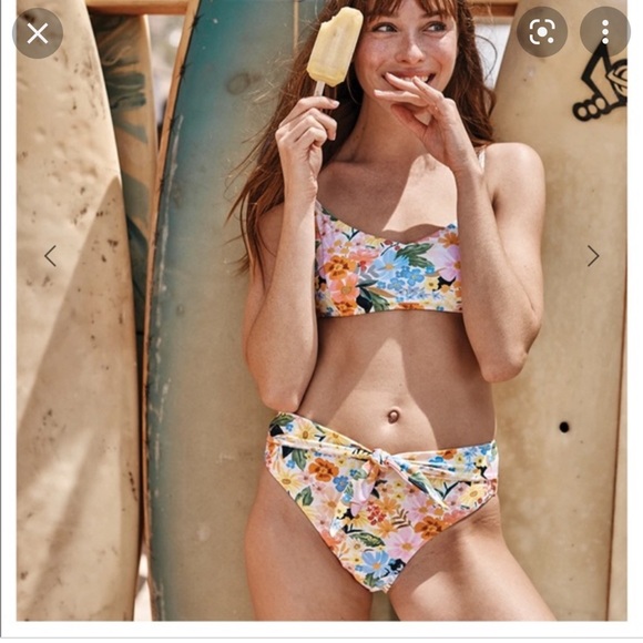 summersalt Other - Summersalt Rifle Paper Co. The Wanderlust Bikini top size 6 women’s swimsuit
